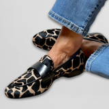Mocasines con motivo de leopardo y estampado animal