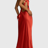 Vestido Maxi Sofia con Tirantes Diagonales y Espalda Descubierta
