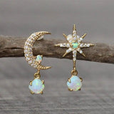 Pendientes en forma de Luna y Estrella en Oro y Ópalo