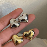 Eva - Pendientes anchos en forma de corazón