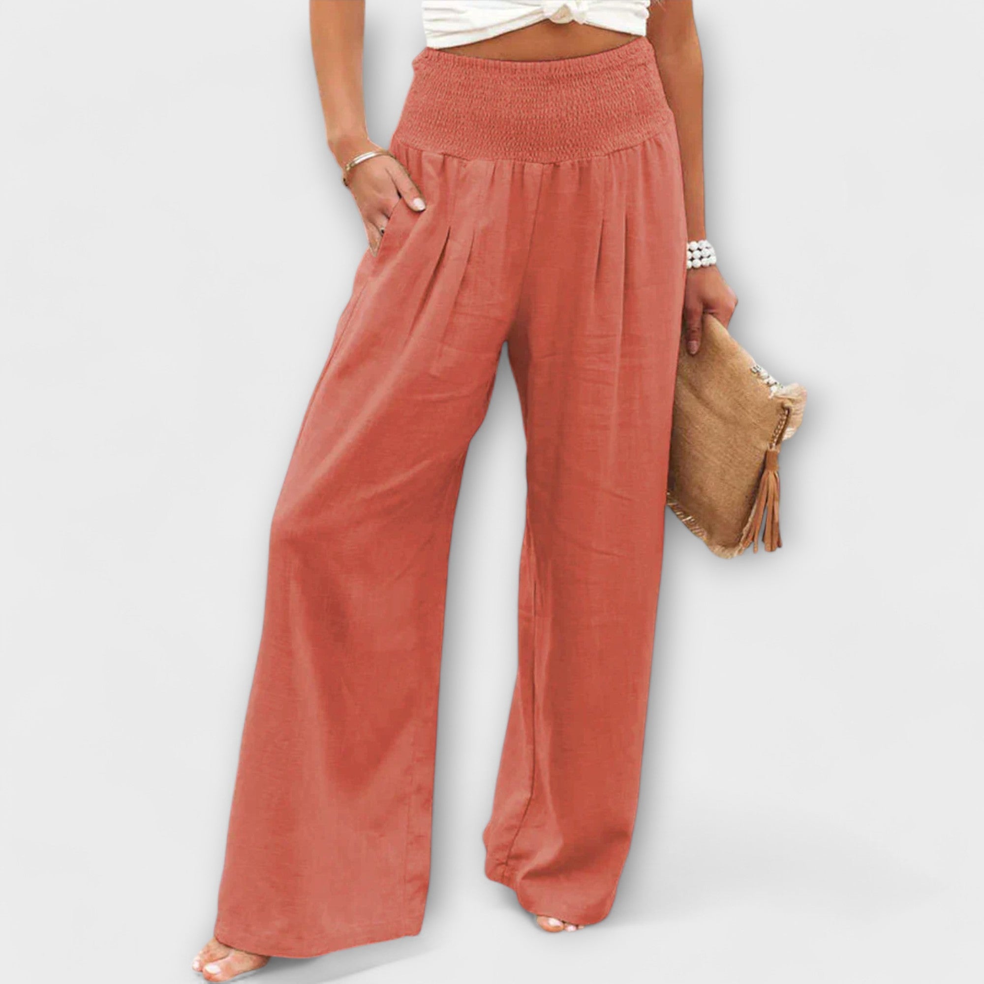 Júlia - Pantalones anchos y elegantes