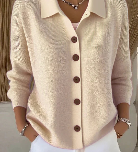 Josefina | Chaqueta de punto con cuello y botones