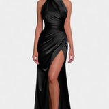 Katarina Vestido Halter con Dramático Corte Lateral