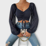 Magdalena – Blusa refinada de corte moderno