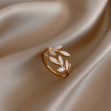 Čist - Anillo Ajustable en Ópalo Blanco