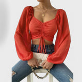 Magdalena – Blusa refinada de corte moderno