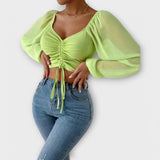 Magdalena – Blusa refinada de corte moderno