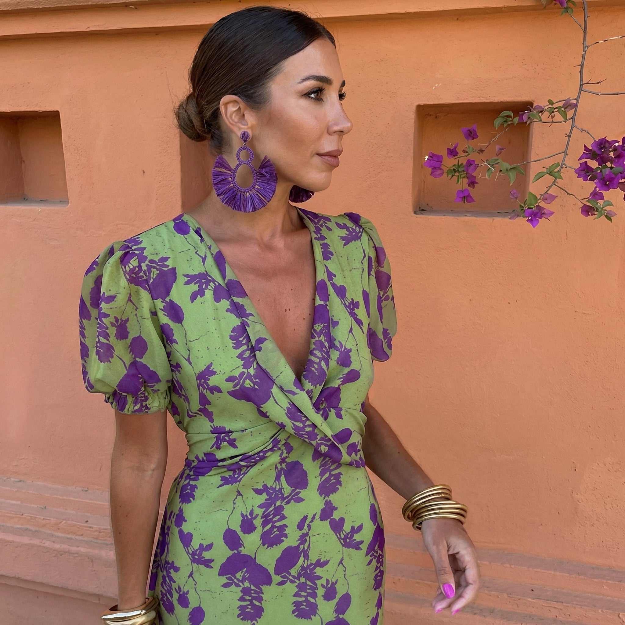 Ani – Vestido elegante con llamativas mangas abullonadas