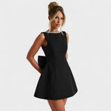 Mira - Mini vestido con perlas
