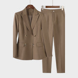 Ivkica - Blazer estructurado y elegante
