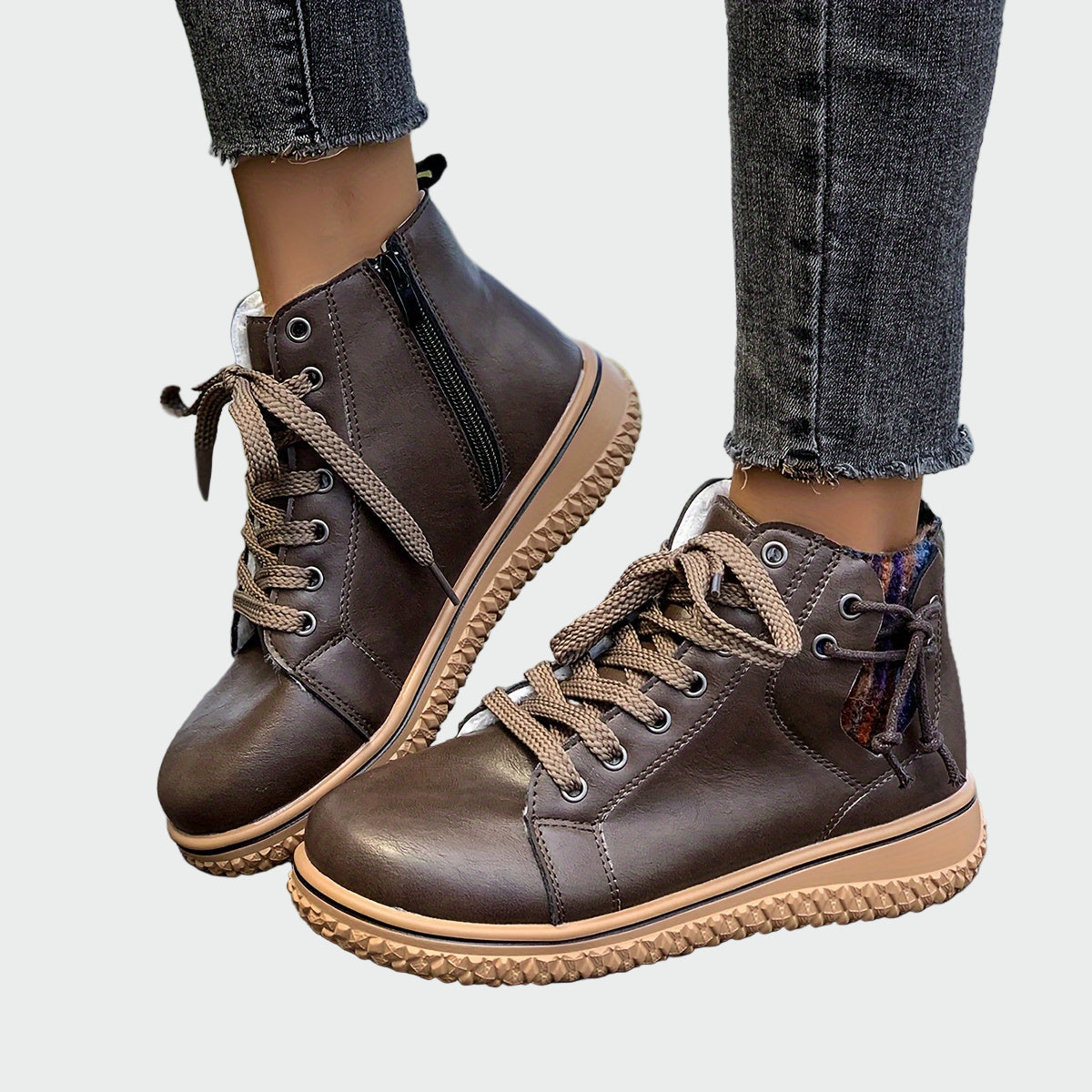 Botines ortopédicos de piel a la altura del tobillo