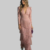 Clara – Vestido Elegante con Flecos