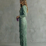 Clara – Vestido Elegante con Flecos