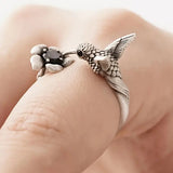 Anillo con Colibrí y Flor – Anillo Abierto Ajustable para Mujeres