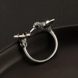 Anillo con Colibrí y Flor – Anillo Abierto Ajustable para Mujeres