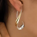 Pendientes vintage colgantes de oro