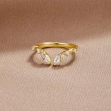 Mir - Anillo con Cristales y Vides de Uva en Oro