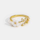 Rise - Anillo con flor blanca